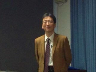 天野先生